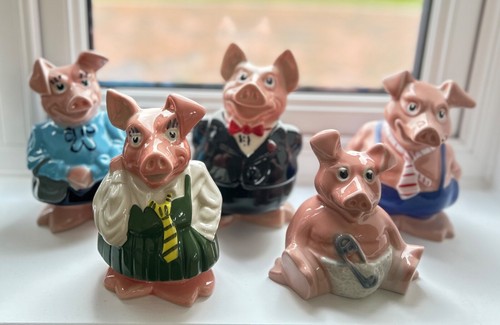 Natwest saving pigs full set - saving,