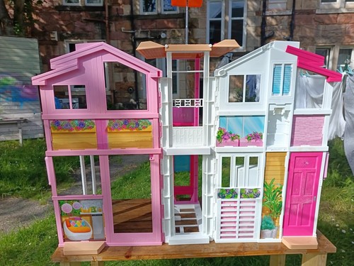 Barbie story townhouse - 3-story,