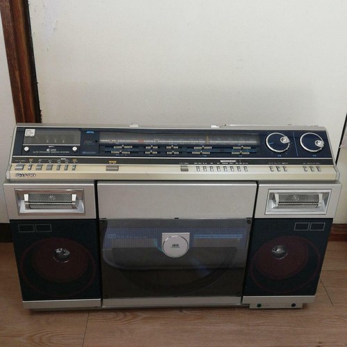 Rare sharp boombox - sharp,
