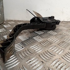 FORD TRANSIT CONNECT Throttle