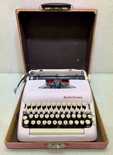 Antique 1959 Smith Corona Pink