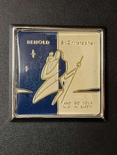 VINTAGE  BEHOLD ST CHRISTOPHER  ENAMEL  CAR BADGE - FREE POSTAGE