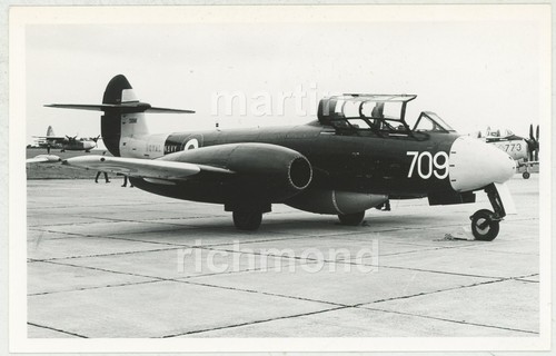 Gloster meteor royal navy - gloster,