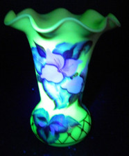 Fenton LE Hand Painted