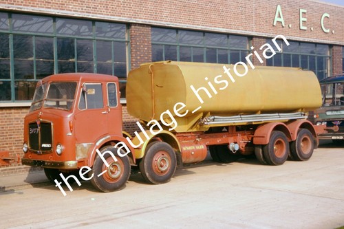 Thh truck photos aec lot - thh,
