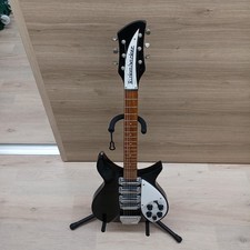 RICKENBACKER Electric Guitar