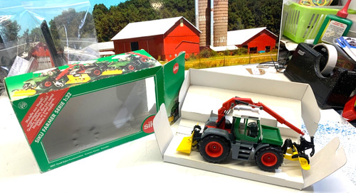Siku farm fendt - siku.1:32.farm.fendt, xylon