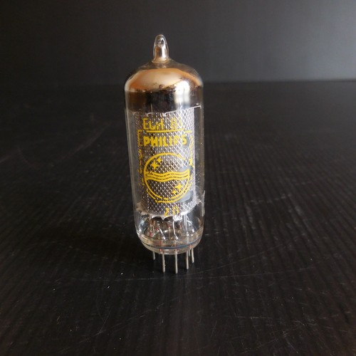 Vintage radio tube - radio, socket