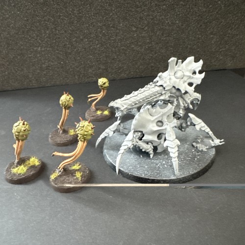 Tyranids biovore built and - built,