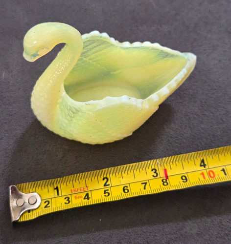 Uranium glass swan burtles - uranium, and