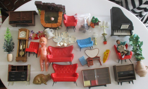 Vintage dolls house furniture - dolls,