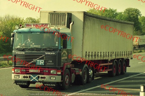 Truck photo halliday - -,