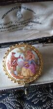 VINTAGE Gold Frame White Glass Fragonard/Courting Couple Printed BROOCH