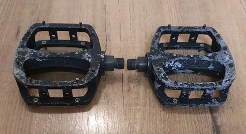 Plant platform pedals - plant,