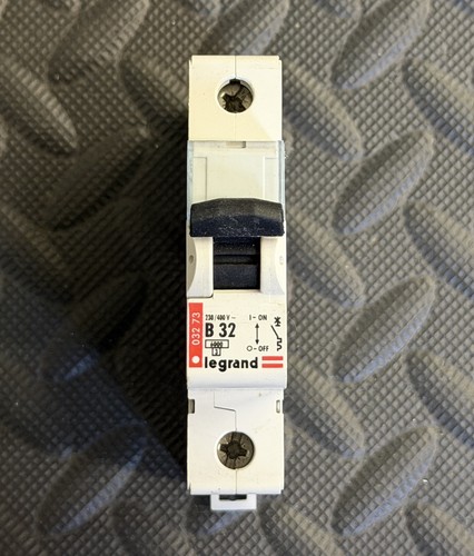 Legrand amp curve 6ka - legrand,