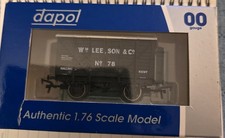 Dapol  Wessex Wagons 8T Vent