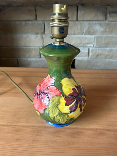 Moorcroft floral ceramic table - moorcroft,