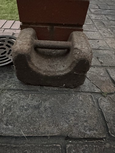 Cast iron weight for - cast,