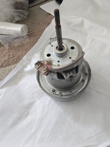 Dyson dc01 vacuum cleaner part - vacuum,