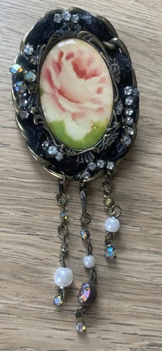 Vintage victorian rose cameo - vintage,