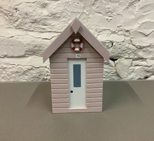 Wooden pink beach hut trinket