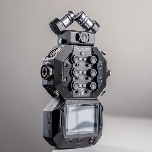 Zoom handy recorder - h8,