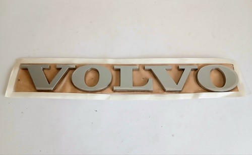 Volvo badge large bus - large,