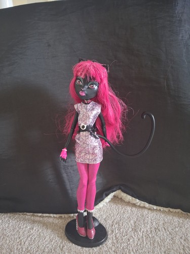 Monster high doll catty noir - doll.,