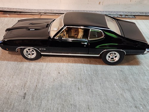 Acme 1971 pontiac gto ram - 1:18,