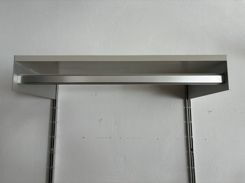 Vitsoe system 606 - 606, shelf