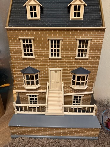 Georgian style dolls house - georgian,