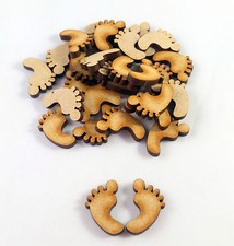 20x MDF BABY FEET WOODEN CRAFT Shapes,blanks EMBELLISHMENTS 15mm x 20mm 