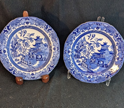 Pair blue willow pattern - pair,