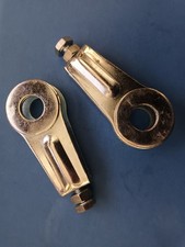 Chain adjuster Pulls Yamaha