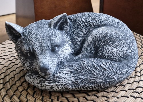 Small fox concrete - concrete, garden