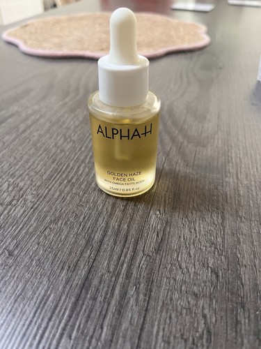 Alpha golden haze face - alpha,