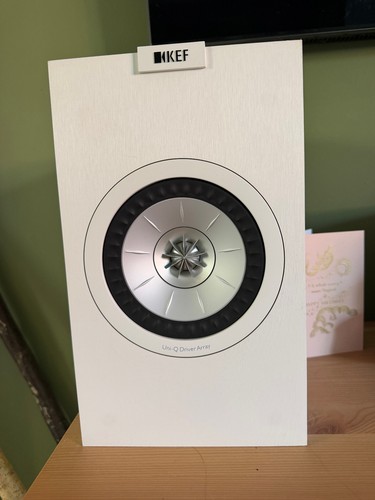 Kef q150 speakers white - kef,