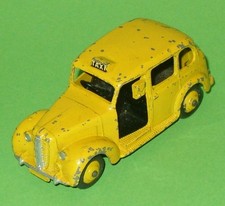Dinky / 40h Austin FX3 Taxi in