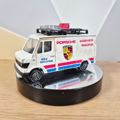 Vintage mercedes benz 207d van - vintage,
