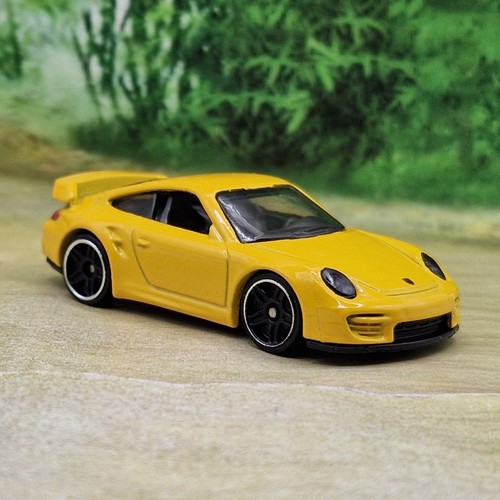 Hot wheels porsche - hot,