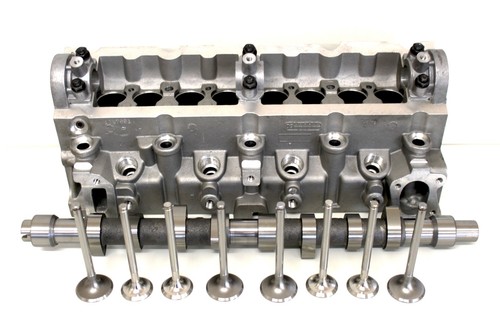 Cylinder head kit for bobcat - head,