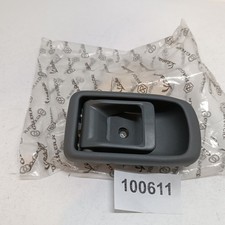 FRONT LEFT HANDLE ORIGINAL