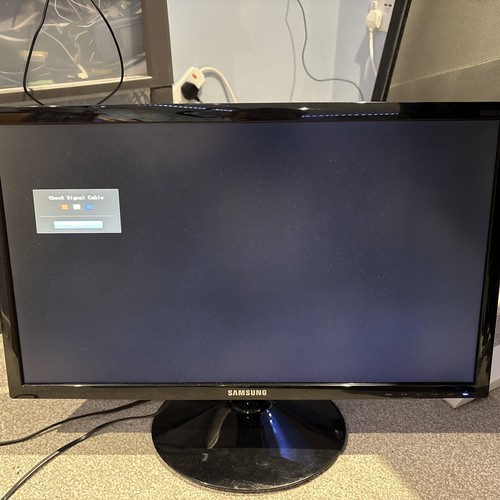 Samsung monitor full hd - 24",