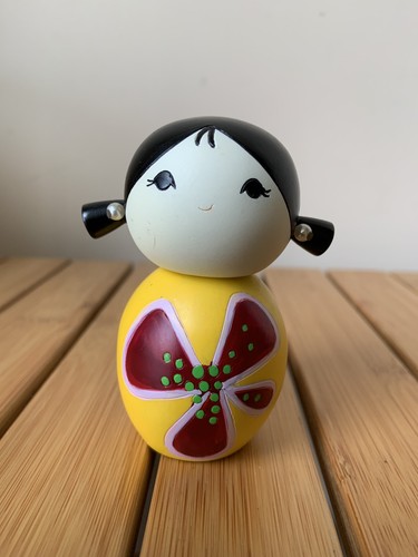 Momiji dreaming figure - ‘dreaming’,