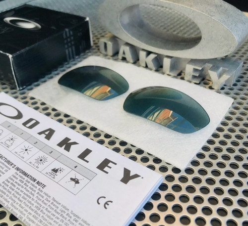 Oakley new straight jacket - straight,