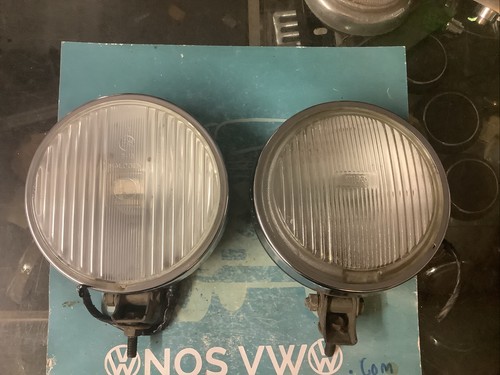 Classic car spot lights not - car,