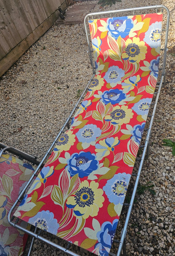 Pair vintage folding sun - folding,