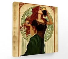 IRISH WOMAN GUINNESS CELTIC