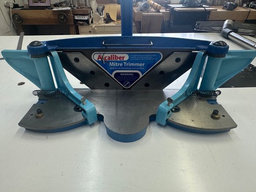 Axminster mitre trimmer - axminster,