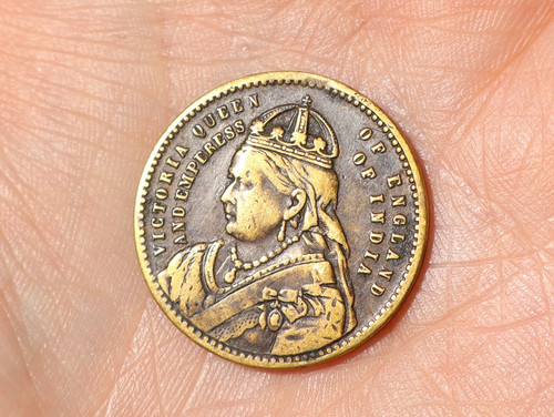 1887 queen victoria golden - victoria,